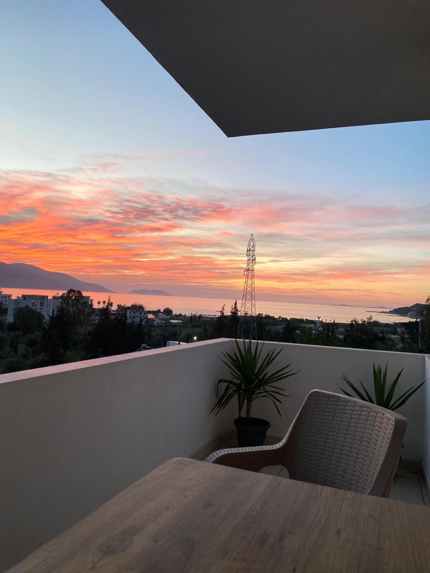 Apartament Radhime Vlorë Exterior foto